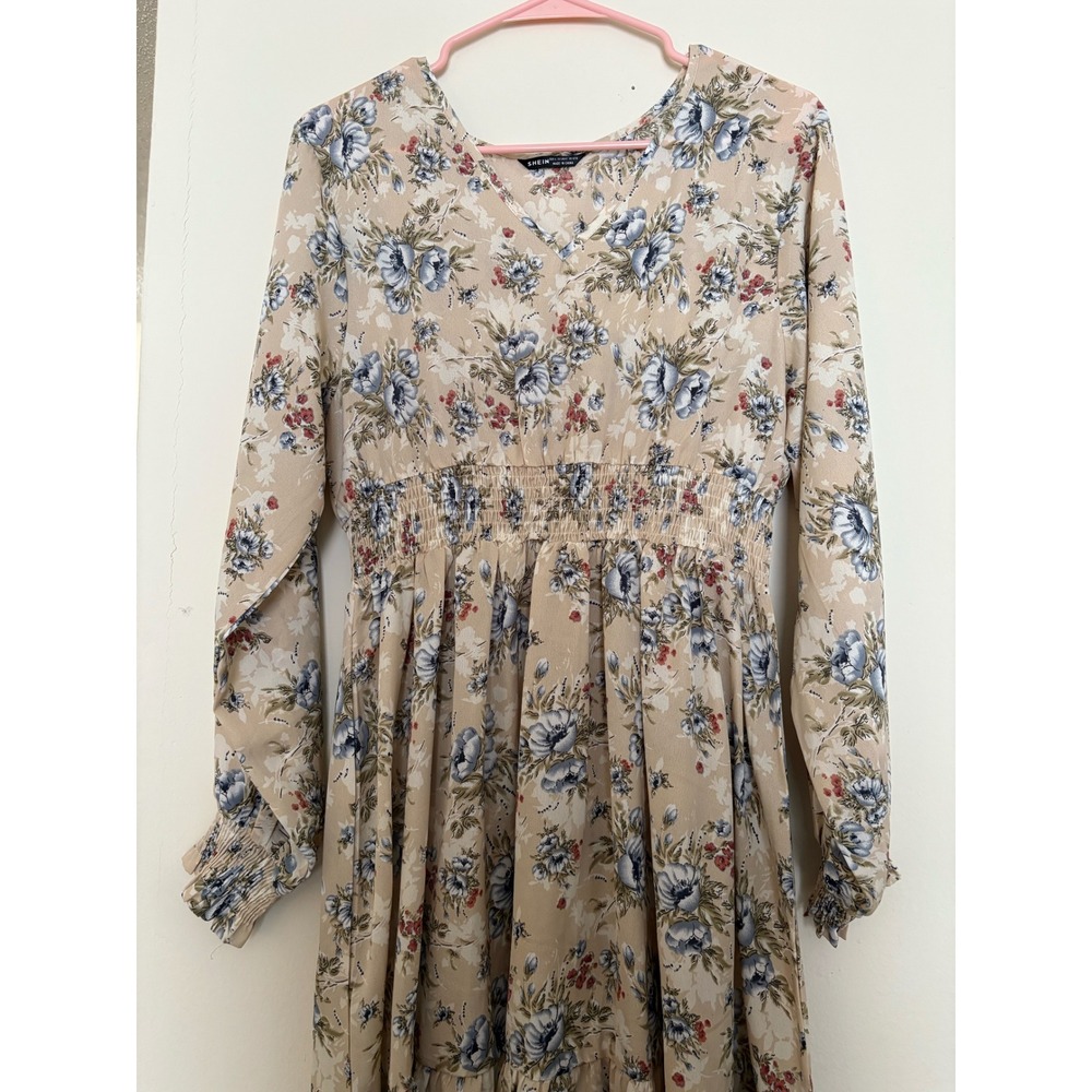 Shein Floral Long Sleeve Mini Dress Beige Blue Smocked Waist V-Neck Size Large